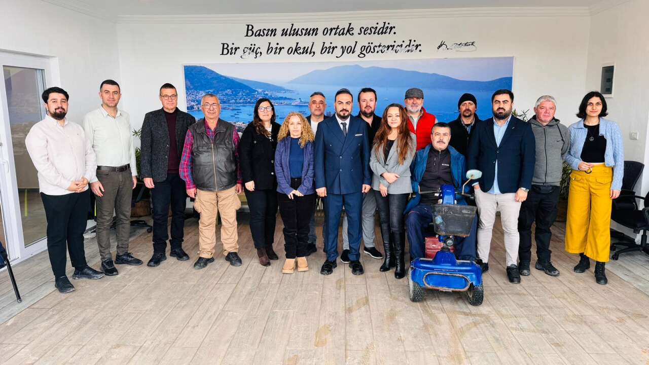 Bodrum Gazeteciler Cemiyeti'nde Eren Ayhan Güven Tazeledi 3